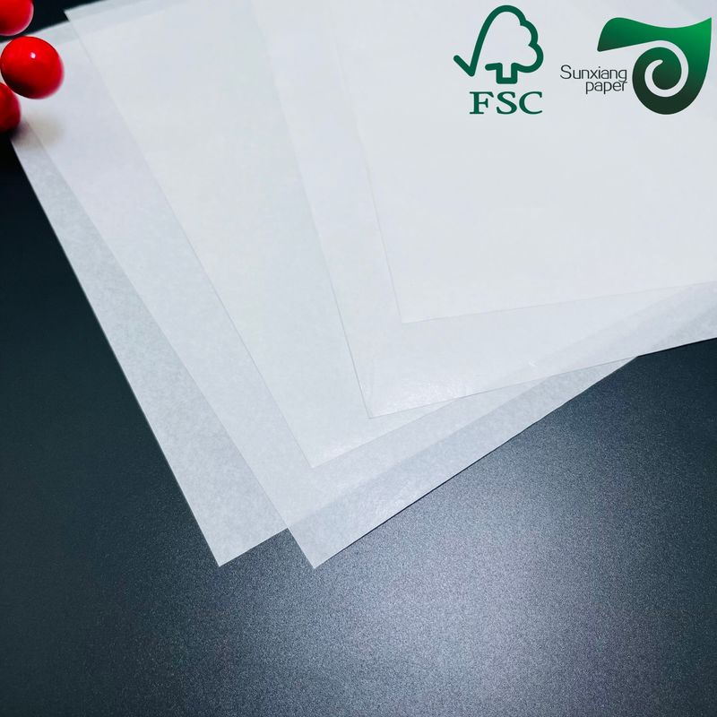 FSC 40gsm 50gsm Jumbo Roll Grease Proof Paper With Easy Slip Property Kit Sizes 3 5  7