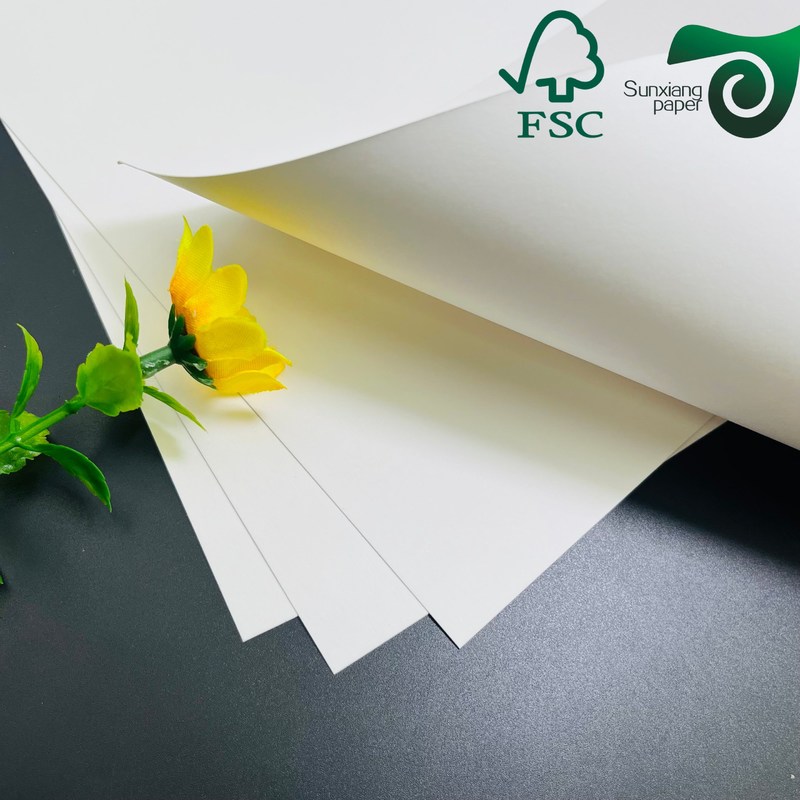 325gsm FSC Uniform White Coated Kraft Back Paper  Ideal For Premium Bread Packaging