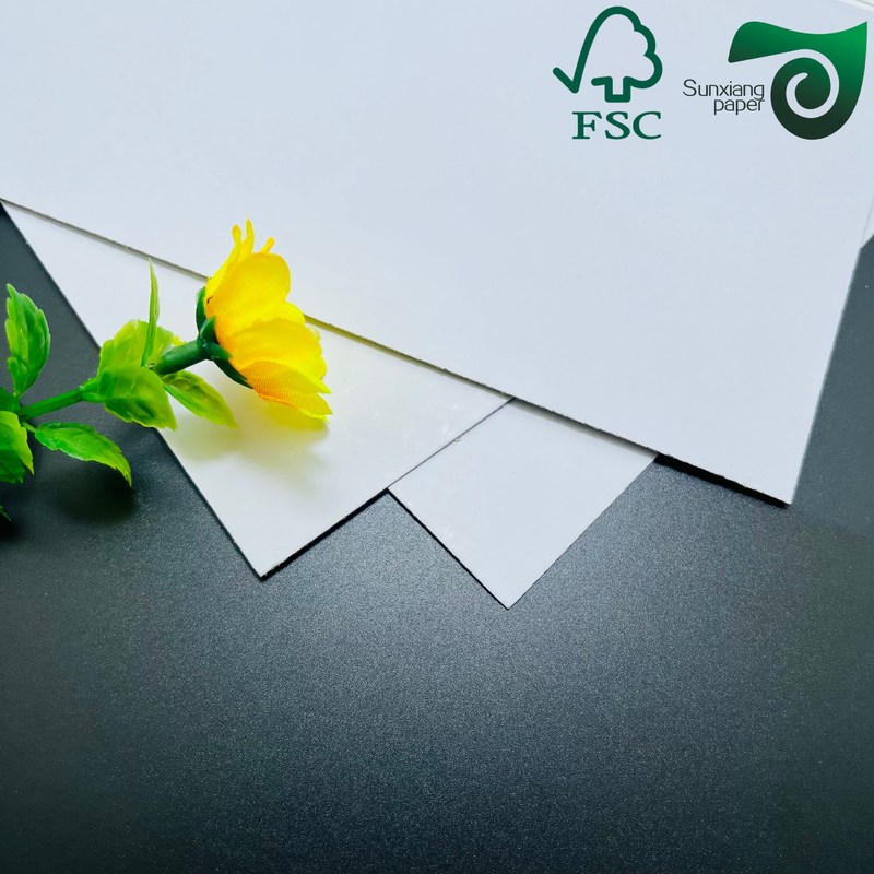FSC White Clay Coated Duplex Board Gray Back  Premium Recycled Pulp For High End Gift Boxes