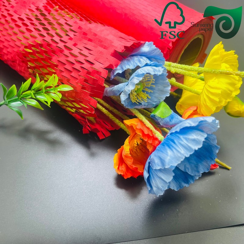 FSC 100gsm Honeycomb Wrap Red White  Eco Friendly Fragile Packaging For E Commerce