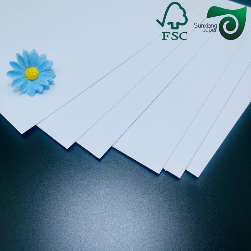 FSC 300gsm 350gsm C2S Glossy Paper Perfect For Magazine Printing With Vivid Colors Smooth Finish